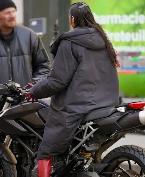 The Beauty S01 Bella Hadid Hooded Coat Back.webp
