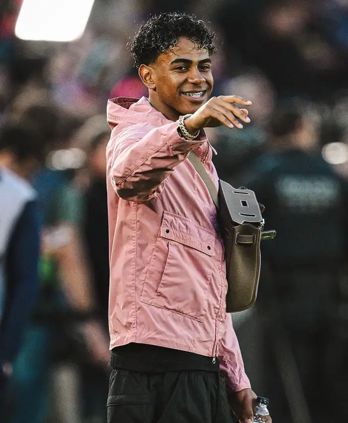 Lamine Yamal El Clasico Pink Jacket (1)