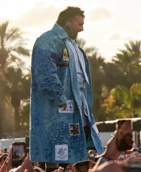 2026 Coachella Valley Music And Arts Festival Teddy Swims Blue Cotton Printed Coat Left.webp