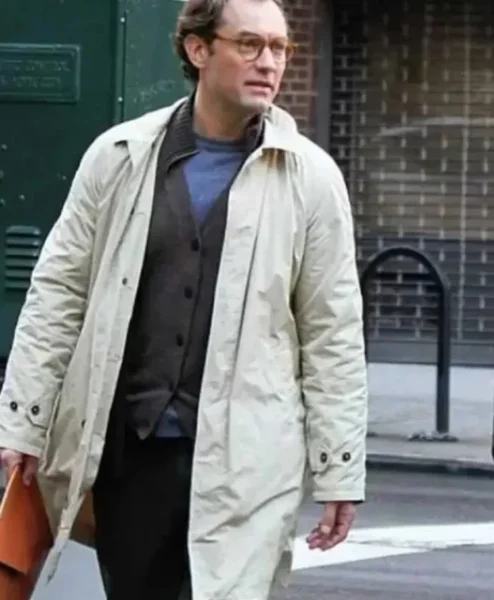 A Rainy Day In New York Ted Davidoff White Coat front.webp