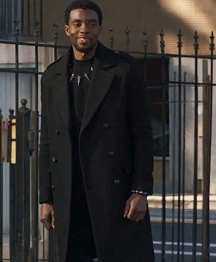 Avengers Infinity War Black Panther Chadwick Boseman Coat left.webp