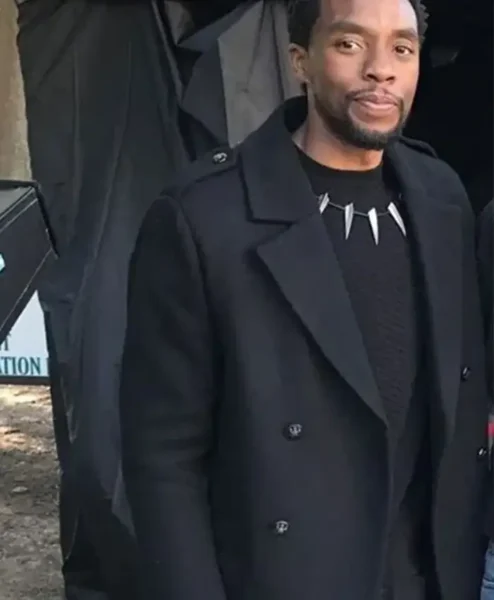 Avengers Infinity War Black Panther Chadwick Boseman Coat right.webp