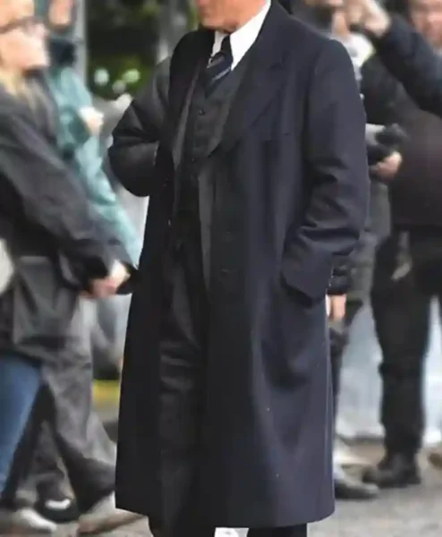 Cary Grant Archie Season 01 Black Blazer left.webp
