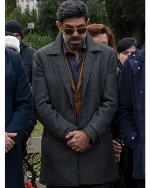 Corro da te 2022 Pierfrancesco Favino Wool Coat.webp
