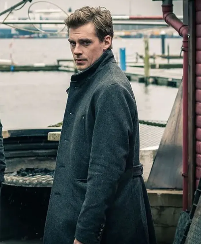 Deadwind Sakari Nurmi Grey Long Coat left.webp