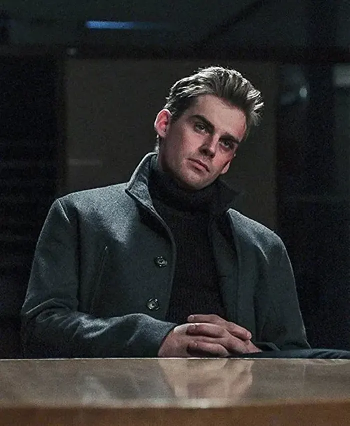 Deadwind Sakari Nurmi Grey Long Coat right.webp