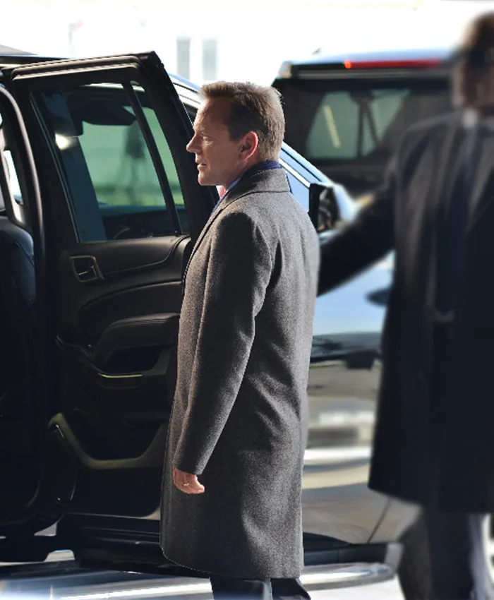 Designated Survivor Tom Kirkman Coat left.webp