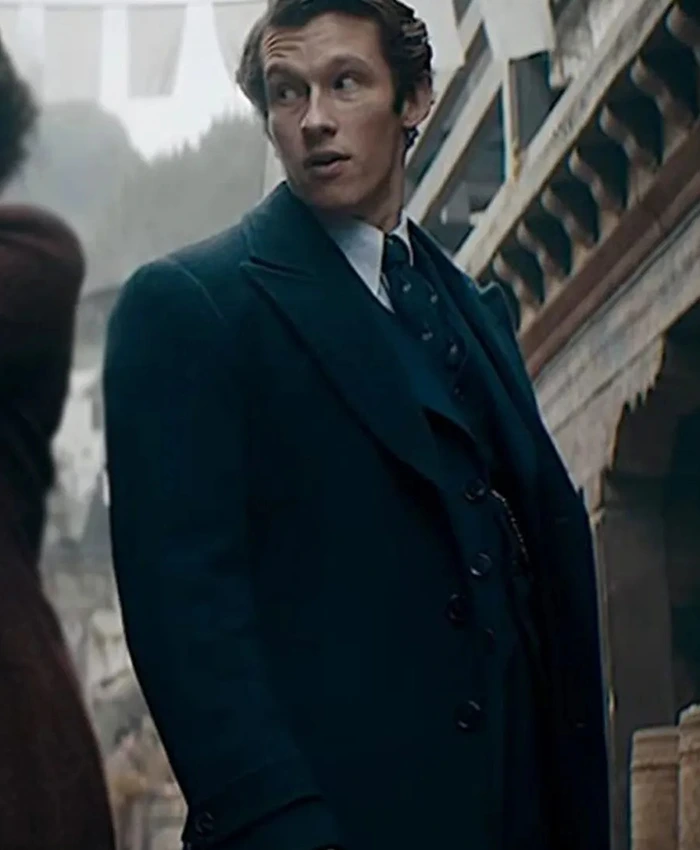 Fantastic Beasts The Secrets of Dumbledore Theseus Scamander Black Coat right.webp