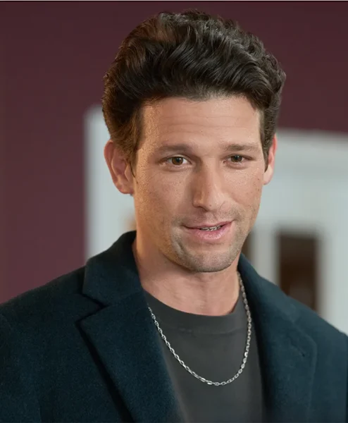 Hanukkah on the Rocks Daren Kagasoff Coat closeup.webp