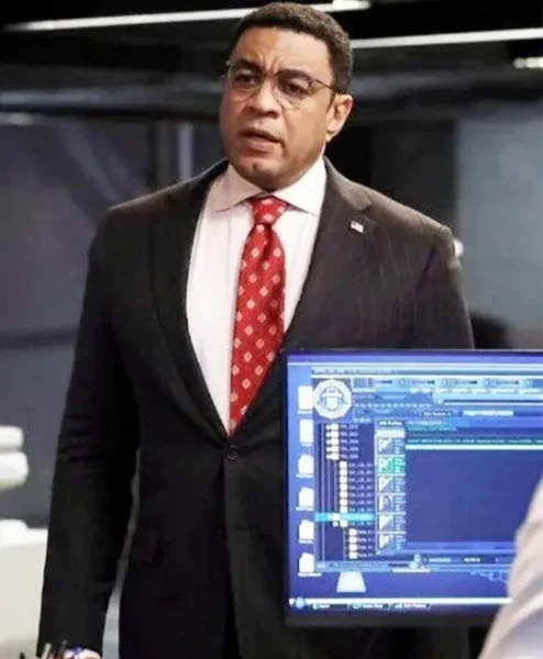 Harry Lennix The Blacklist S08 Harold Cooper Coat front.webp