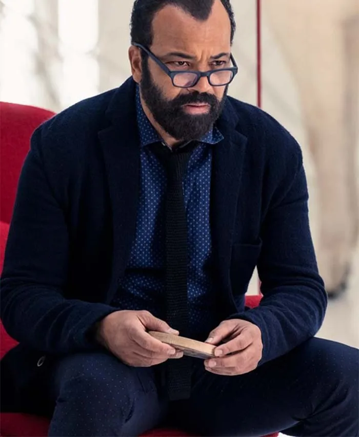 Jeffrey Wright Westworld S04 Black Coat right.webp
