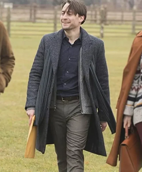 Kieran Culkin Succession S02 Roman Roy Coat front.webp
