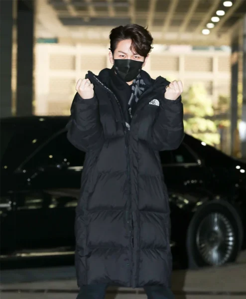 Kim Seon ho The Childe 2023 Puffer Long Coat front.webp