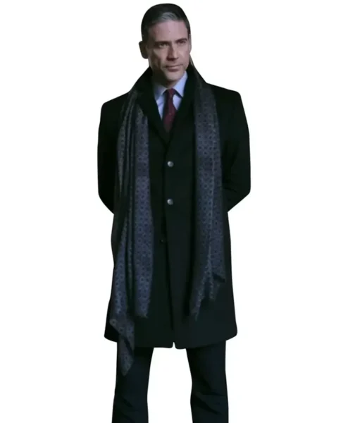 Superman and Lois Morgan Edge Wool Black Dinner Coat white bg.webp