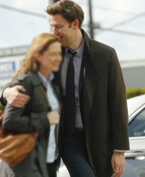 The Office S09 EP21 John Krasinski Coat left.webp