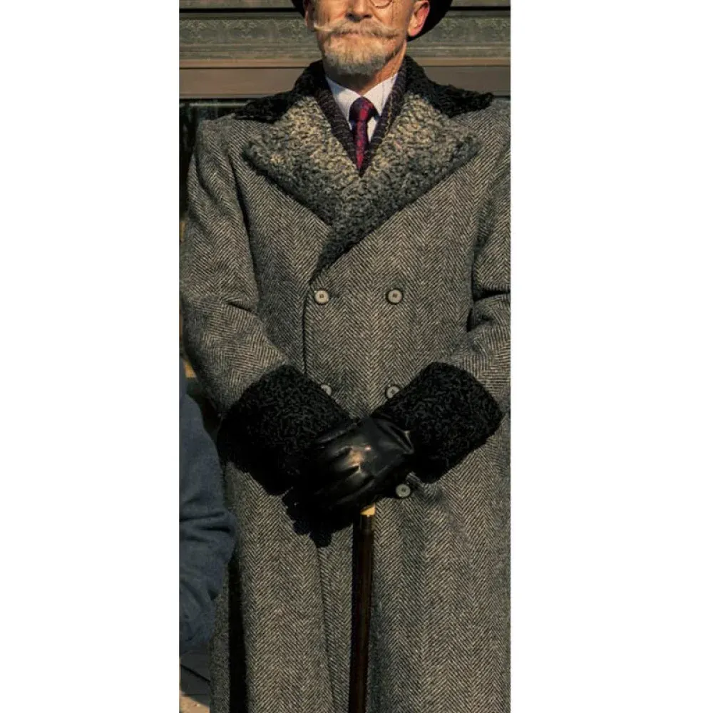 The Umbrella Academy Reginald Hargreeves S02 Grey Coat.webp