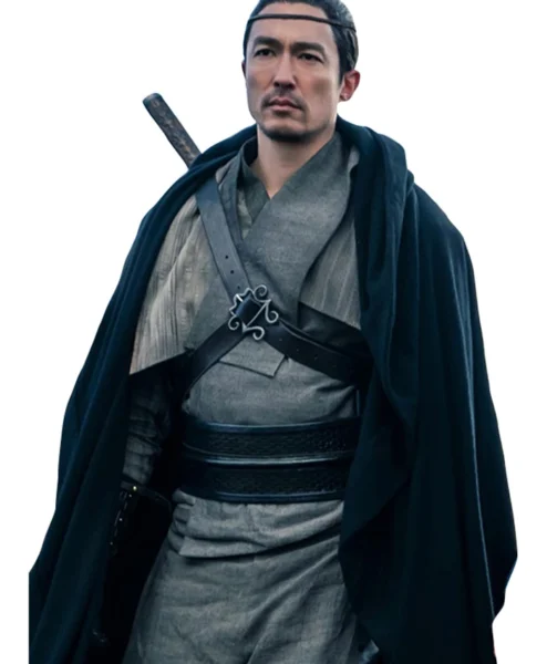 The Wheel Of Time alLan Mandragoran Long Coat white bg.webp