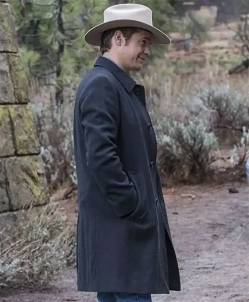Timothy Olyphant Justified Long Coat right.webp