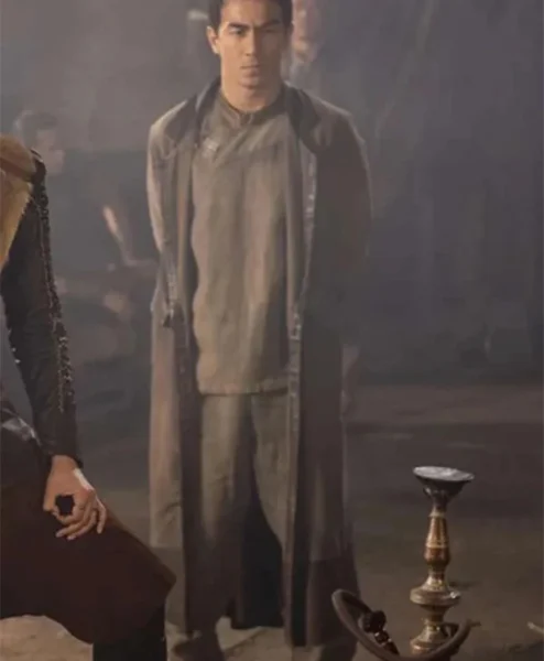 Warrior S03 Li Yong Brown Coat full.webp