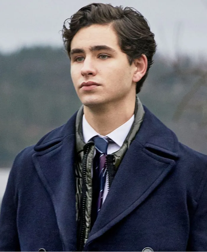 Young Royals S02 Malte Gardinger Coat closeup.webp